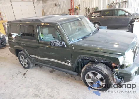 2006 Jeep Commander из США, поврежденный, VIN 1J8HG48K76C332318